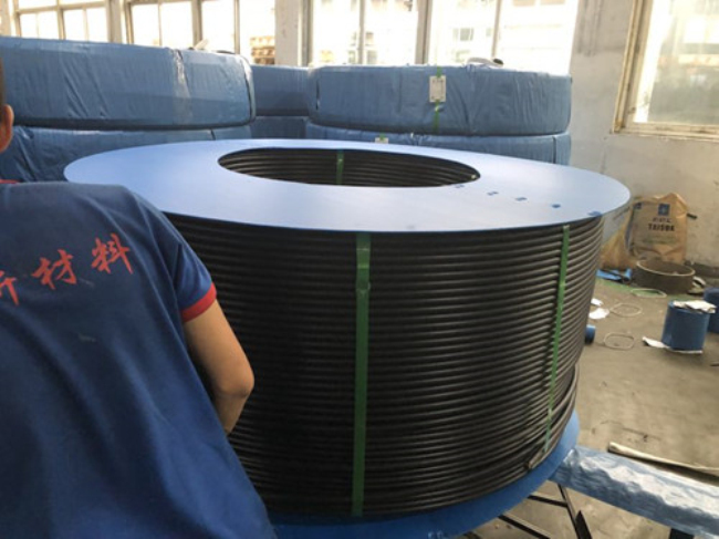 無粘結(jié)鋼絞線